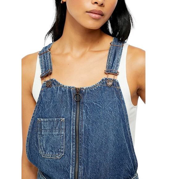 Free‎ People We The Free Denim Sunkissed Short Overalls Women's sz 0 | MSRP $108 - Picture 6 of 9